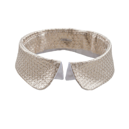 Peter Pan collar gold